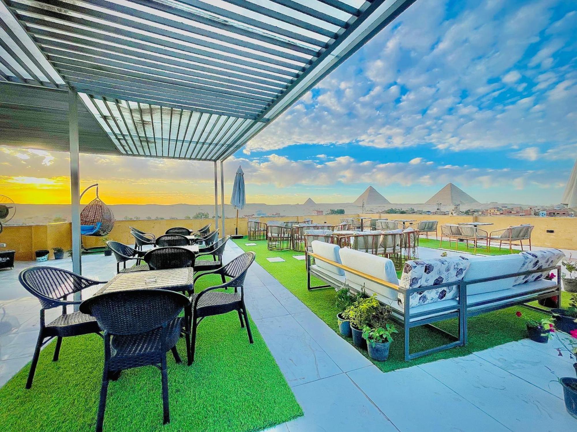 Palm Pyramids View Hotel Kafrat al Jabal Exterior foto